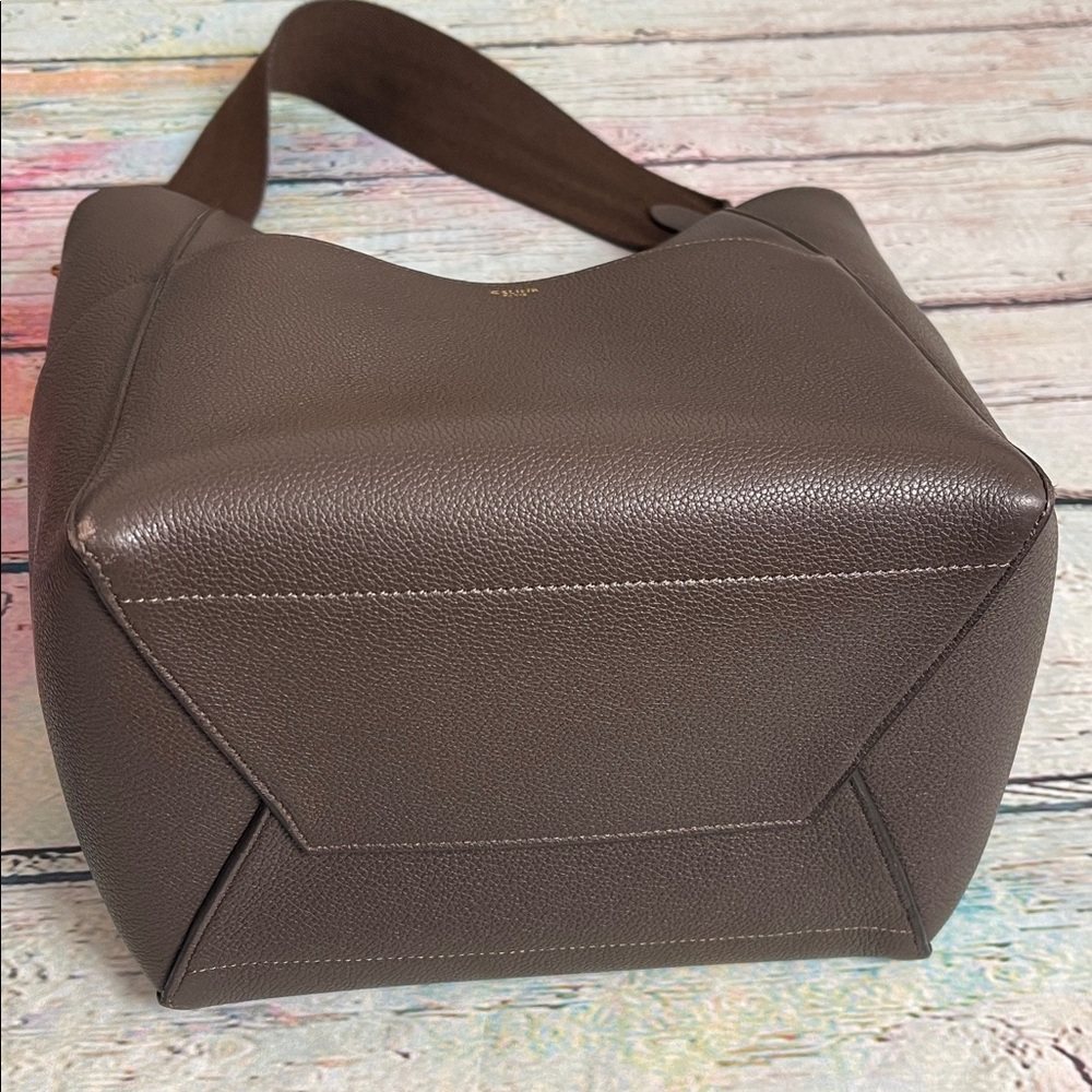 Brown Celine Sau Sangle Large - Picture 7 of 17